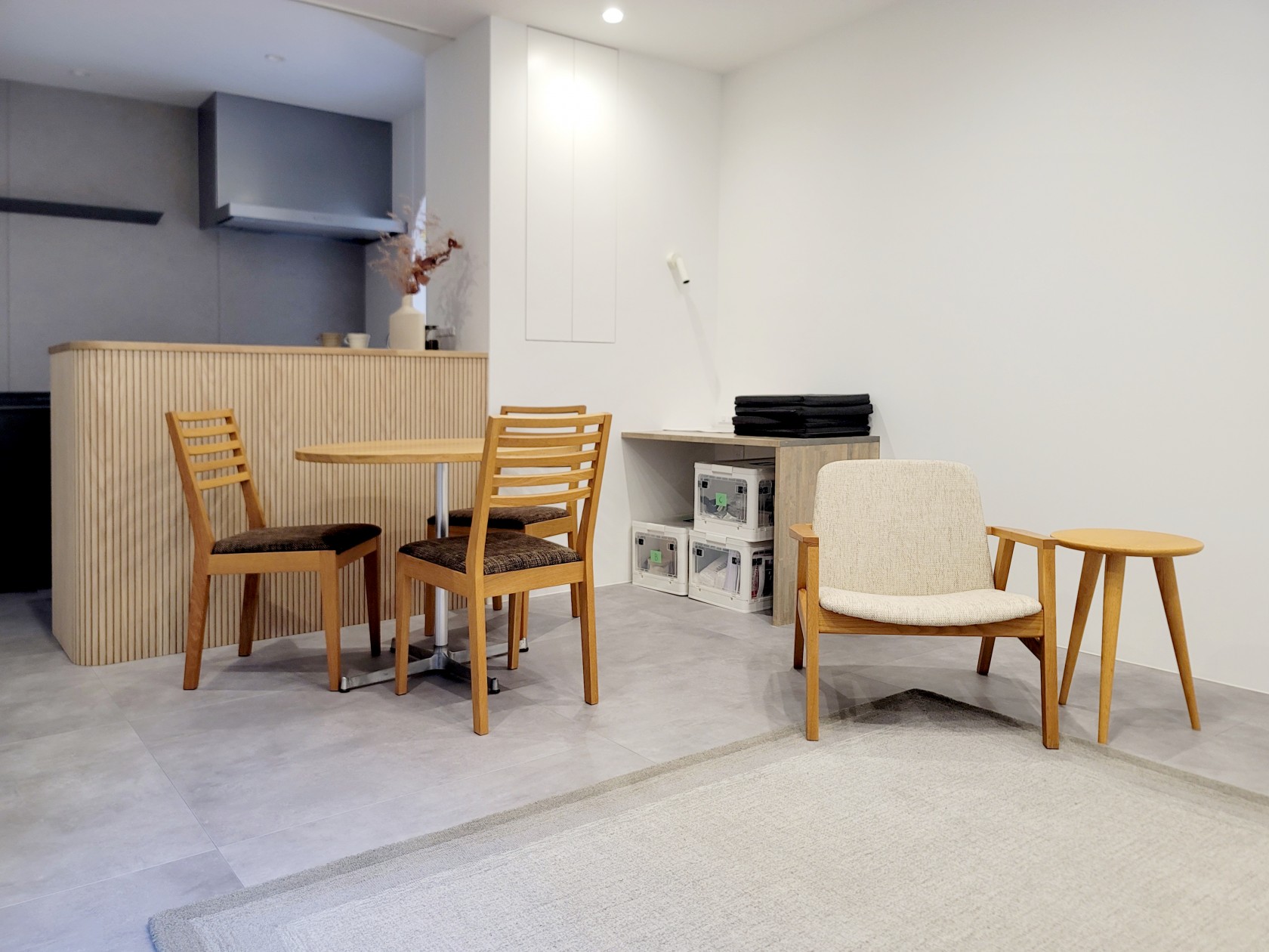 レンタル家具　おしゃれ　富山　無垢材　ミヤモト家具　完成見学会